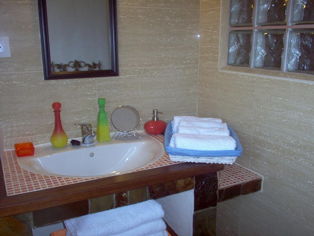 Sotoserrano Apartamento El Dragon Serrano מראה חיצוני תמונה